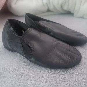 Girls black jazz shoes